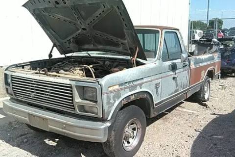 Photo of 1986 Ford F-150