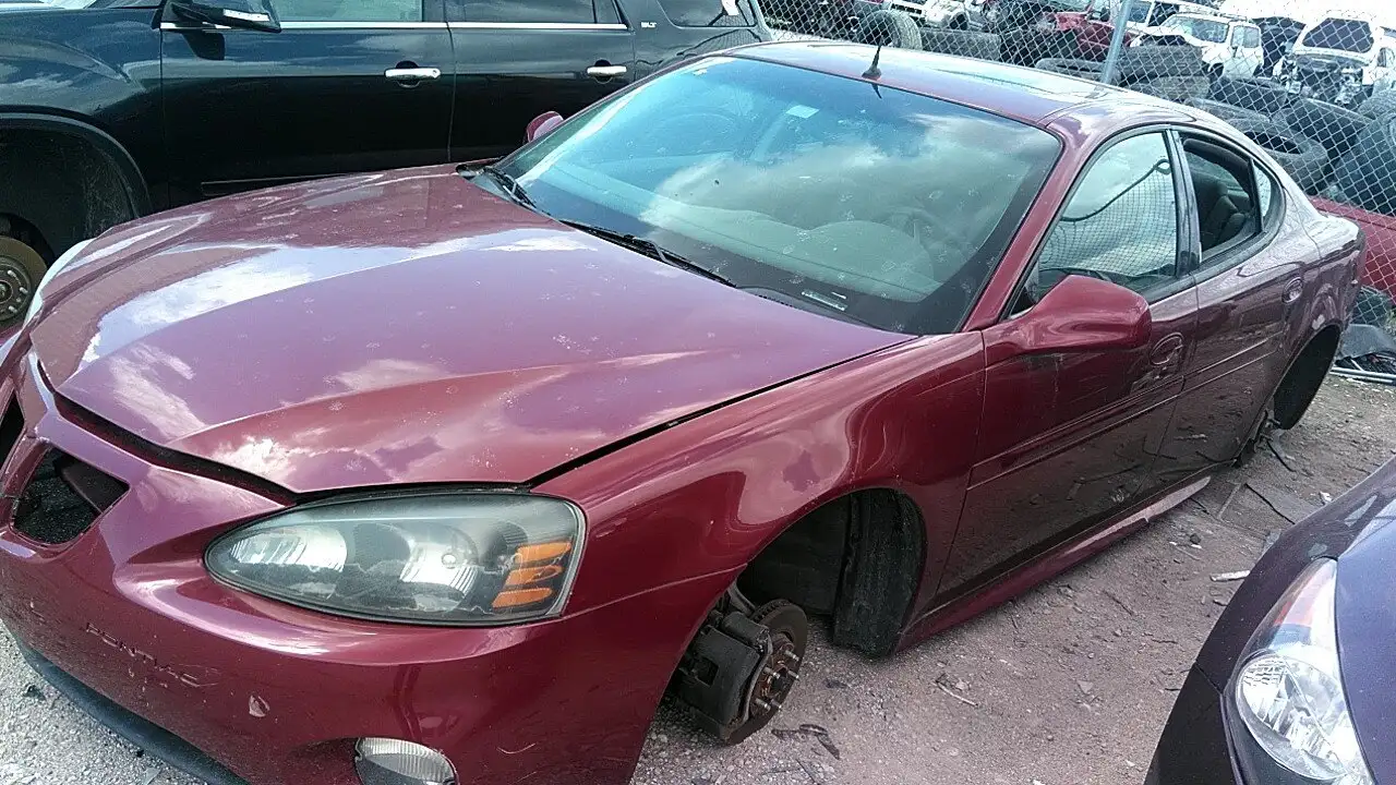 Photo of 2005 Pontiac Grand Prix
