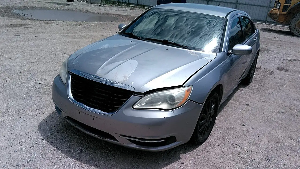 Photo of 2013 Chrysler 200
