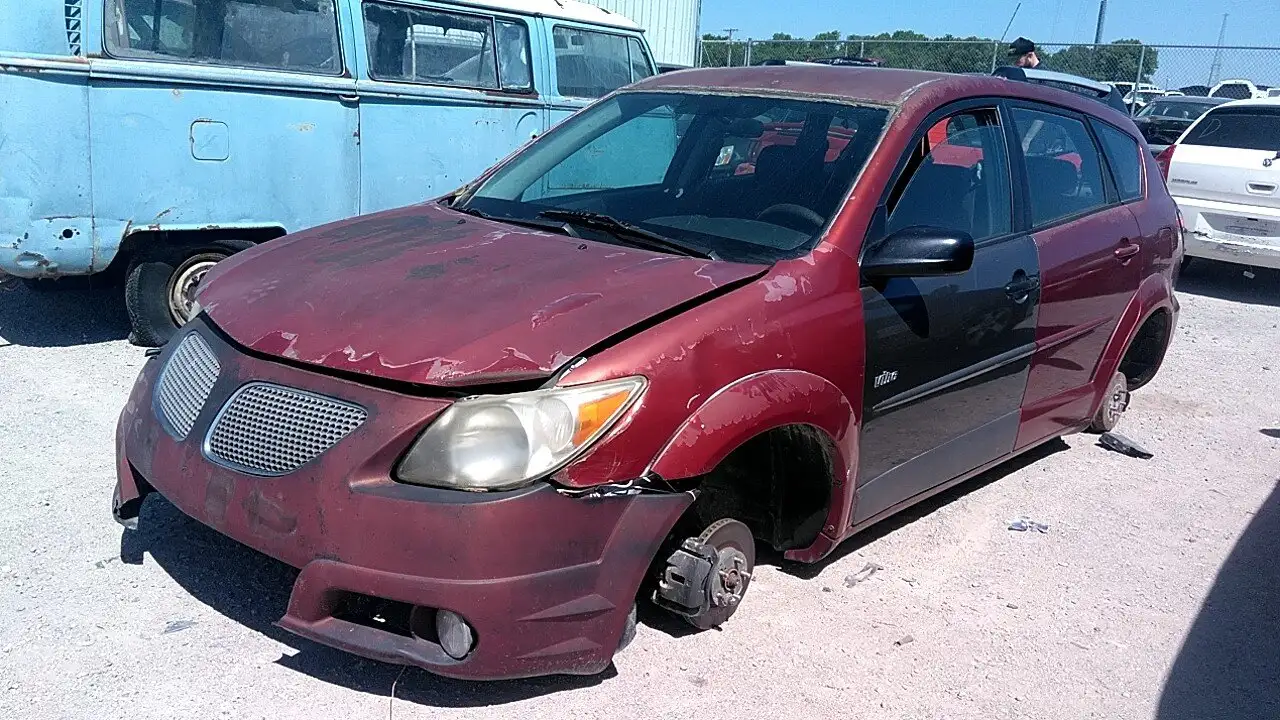 Photo of 2005 Pontiac Vibe