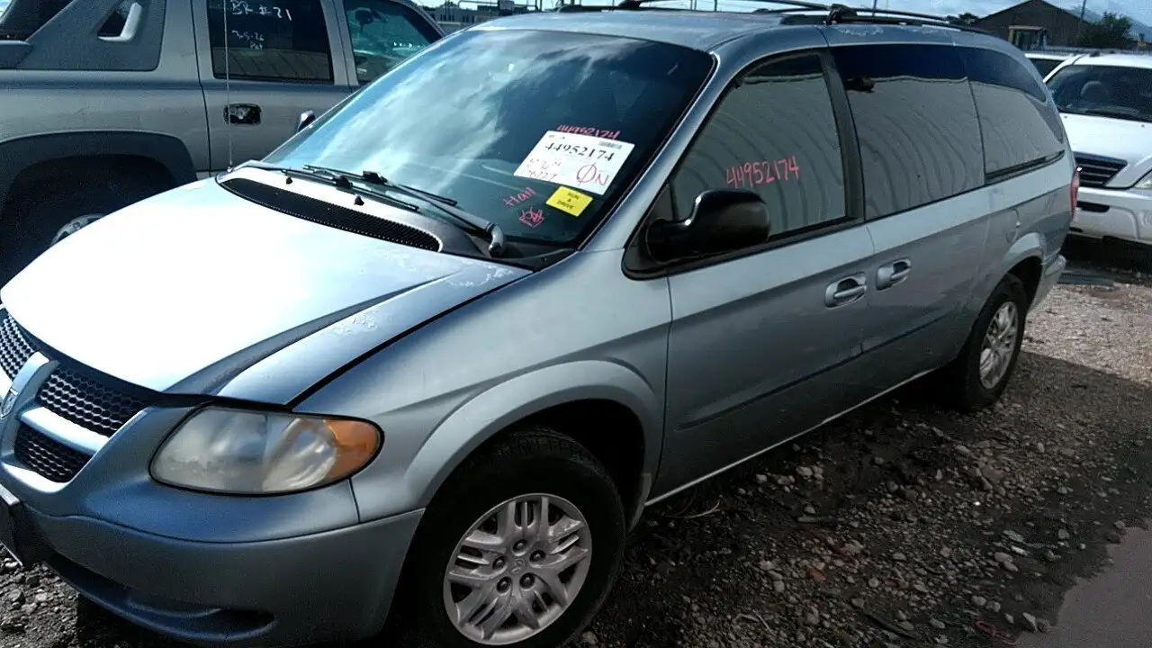 Photo of 2003 Dodge Grand Caravan