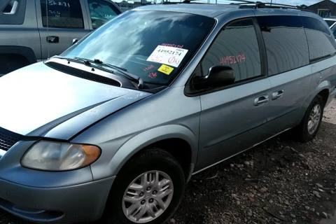 Photo of 2003 Dodge Grand Caravan