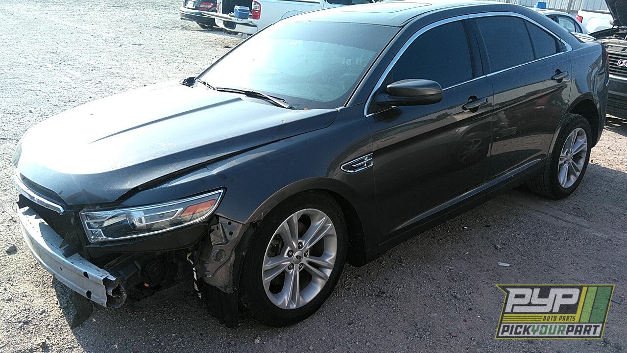 Photo of 2015 Ford Taurus