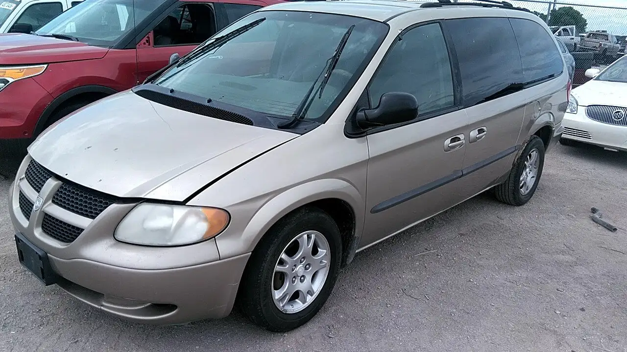 Photo of 2002 Dodge Grand Caravan