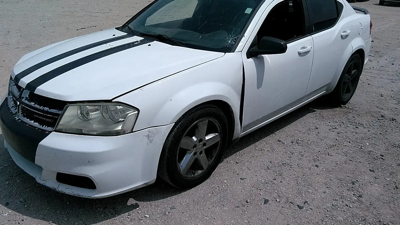 Photo of 2013 Dodge Avenger