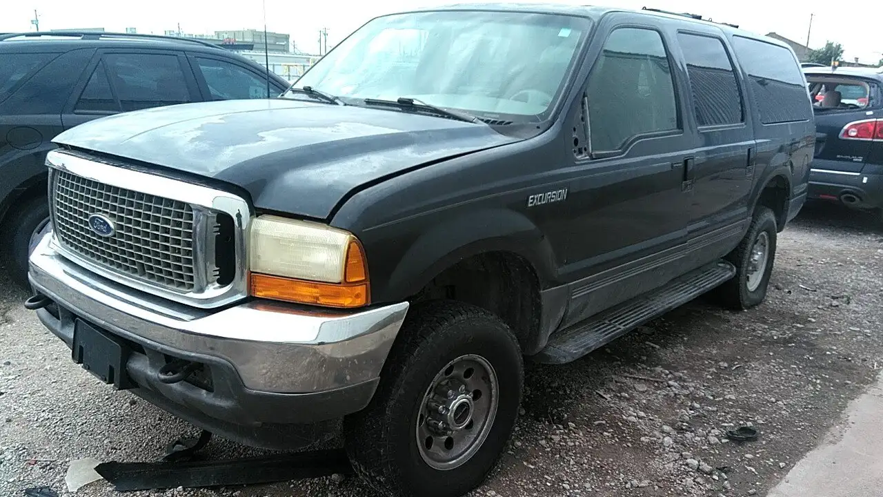 Photo of 2001 Ford Excursion