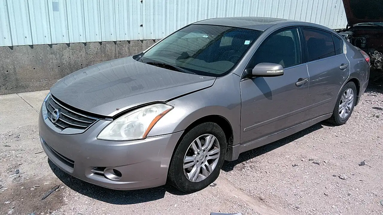 Photo of 2012 Nissan Altima