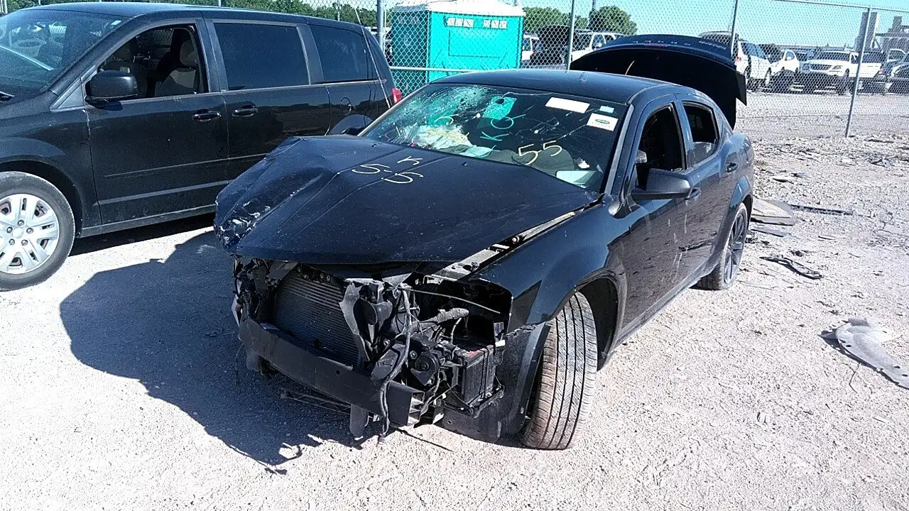 Photo of 2014 Dodge Avenger