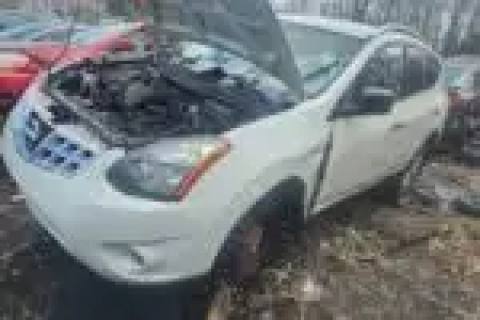 Photo of 2015 Nissan Rogue Select