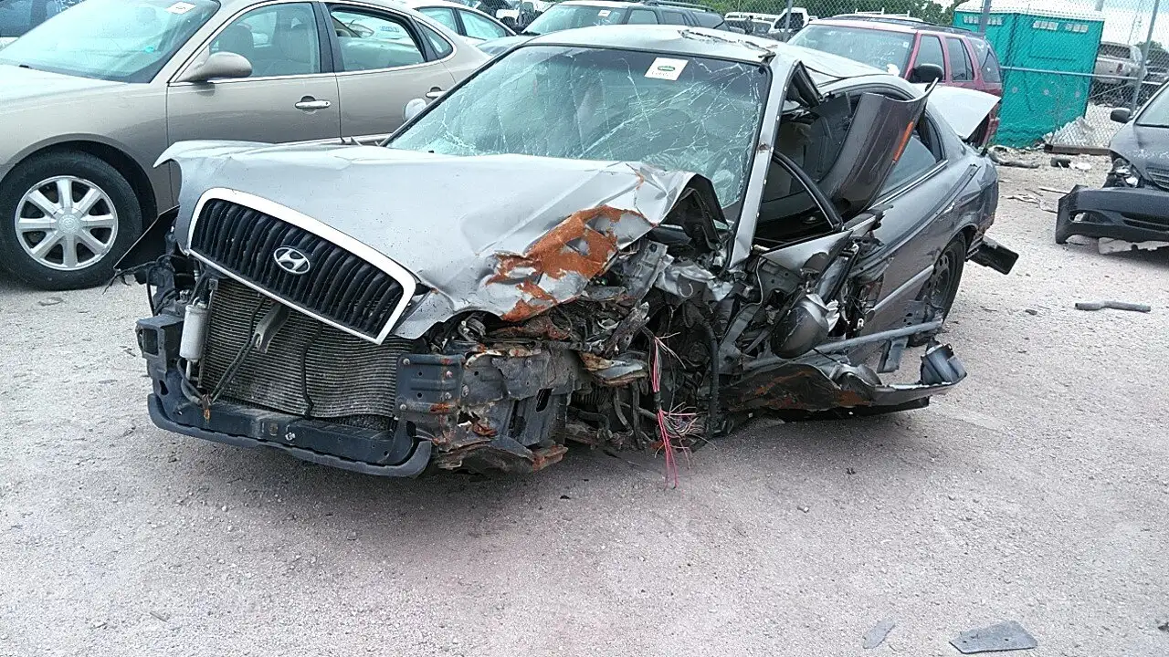 Photo of 2004 Hyundai Sonata