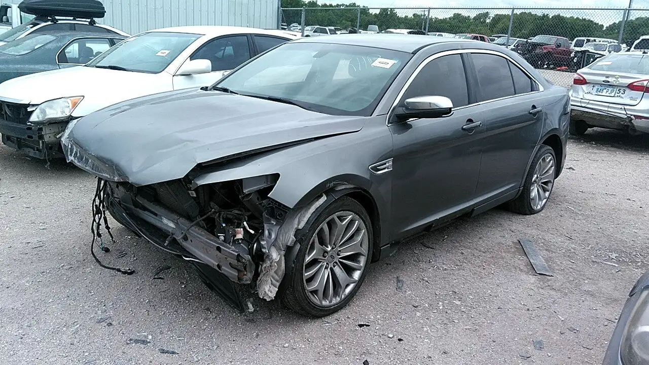 Photo of 2014 Ford Taurus