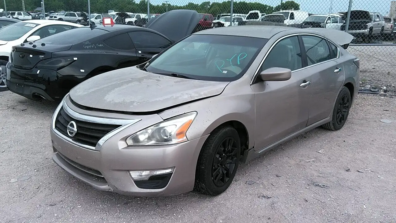 Photo of 2014 Nissan Altima