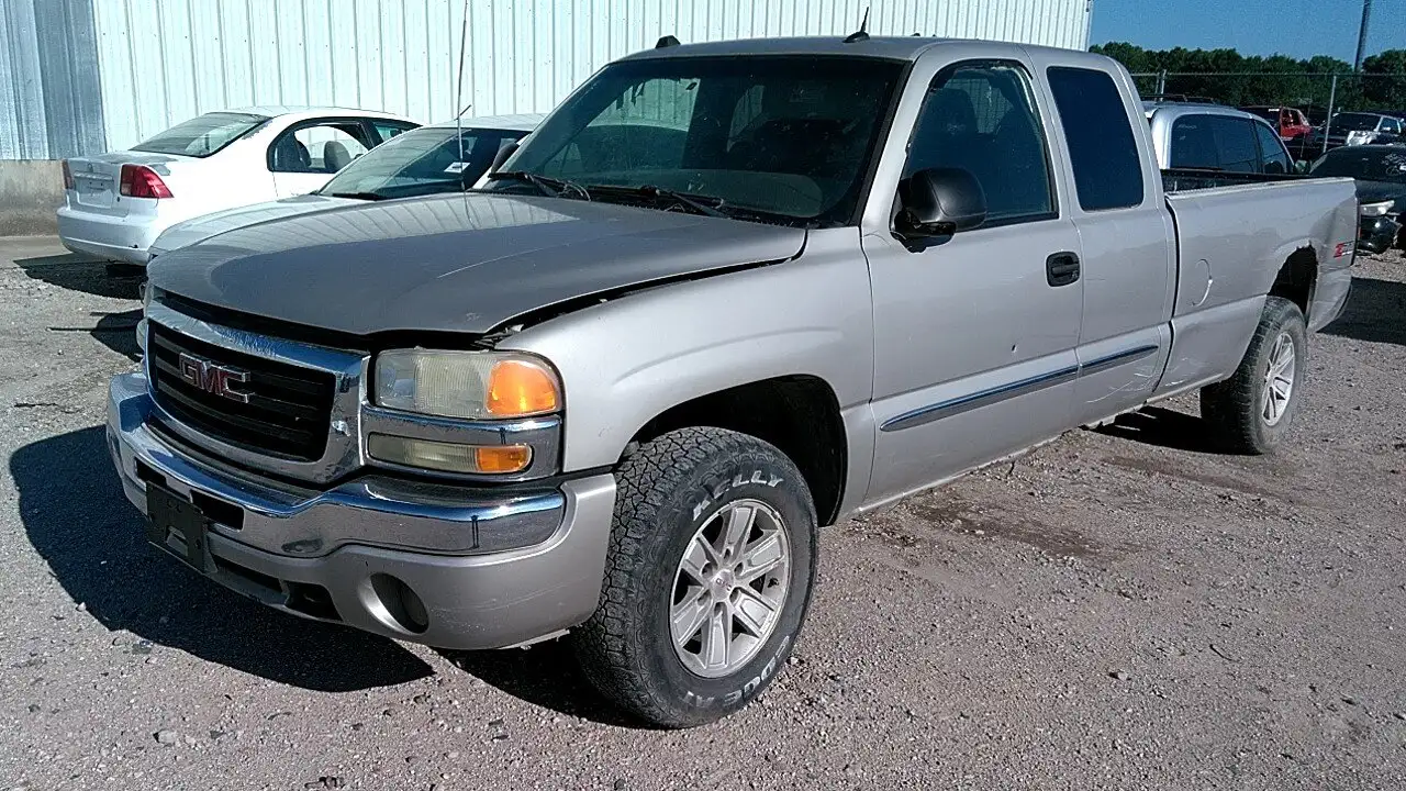 Photo of 2005 Gmc Sierra 1500