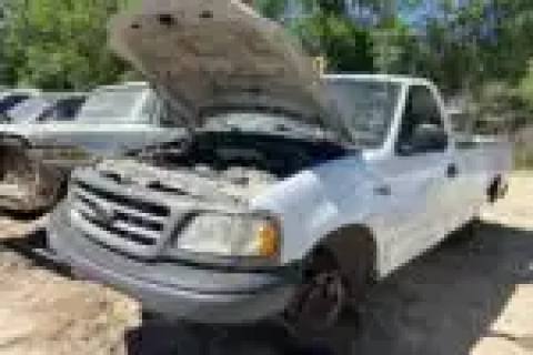 Photo of 2004 Ford F-150 Heritage