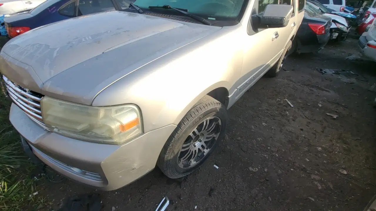 Photo of 2007 Lincoln Navigator