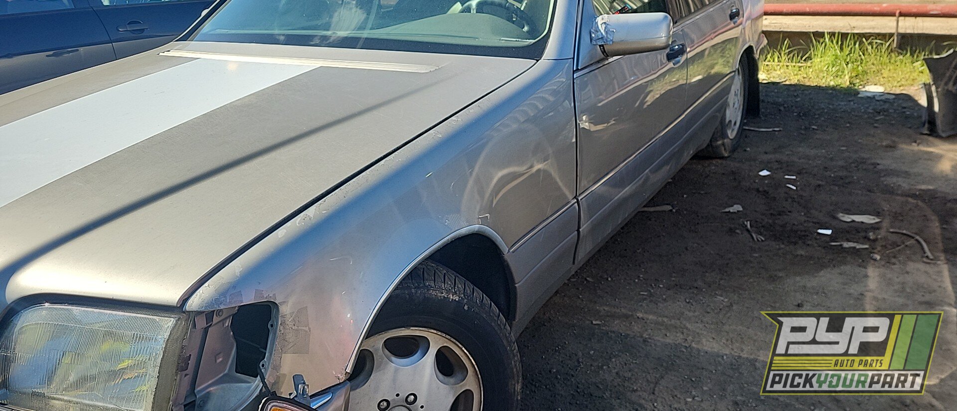 Photo of 1996 Mercedes-Benz S500