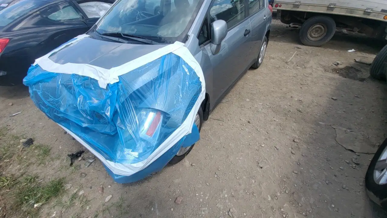 Photo of 2011 Nissan Versa