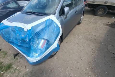 Photo of 2011 Nissan Versa