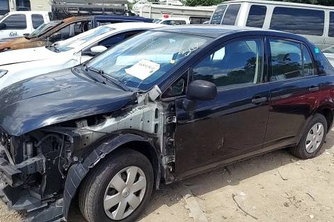 Photo of 2009 Nissan Versa