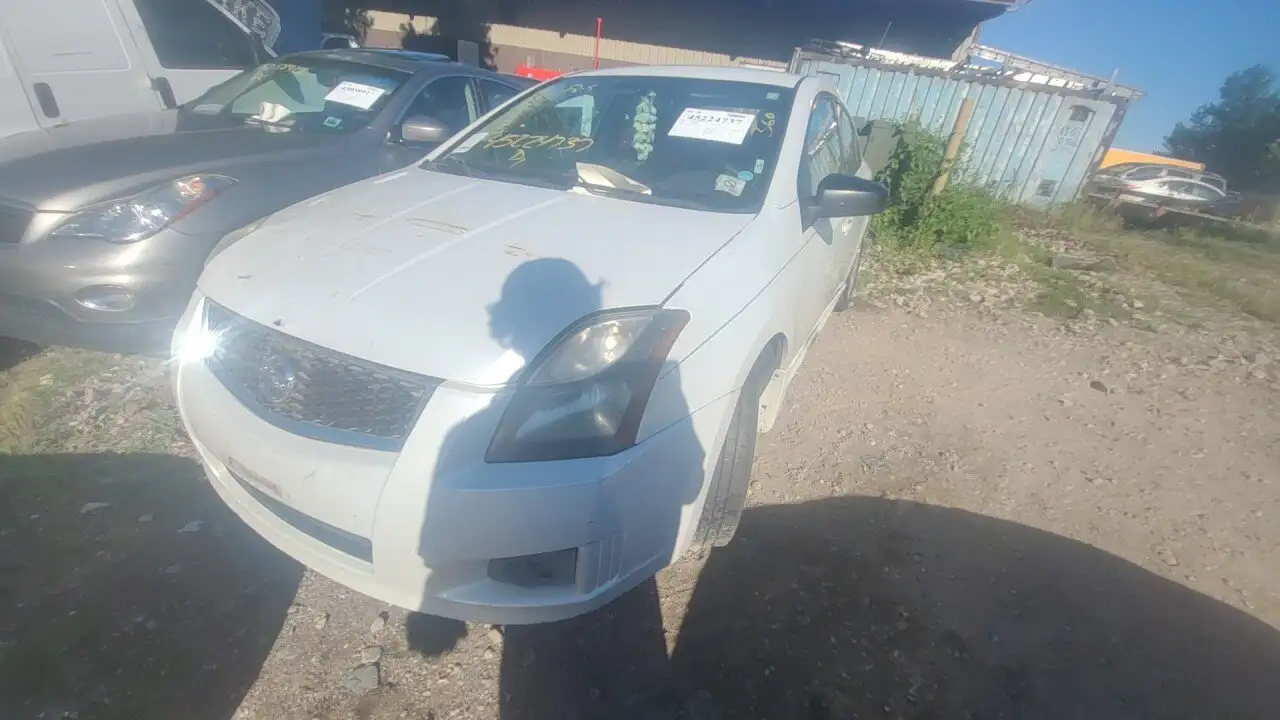Photo of 2010 Nissan Sentra