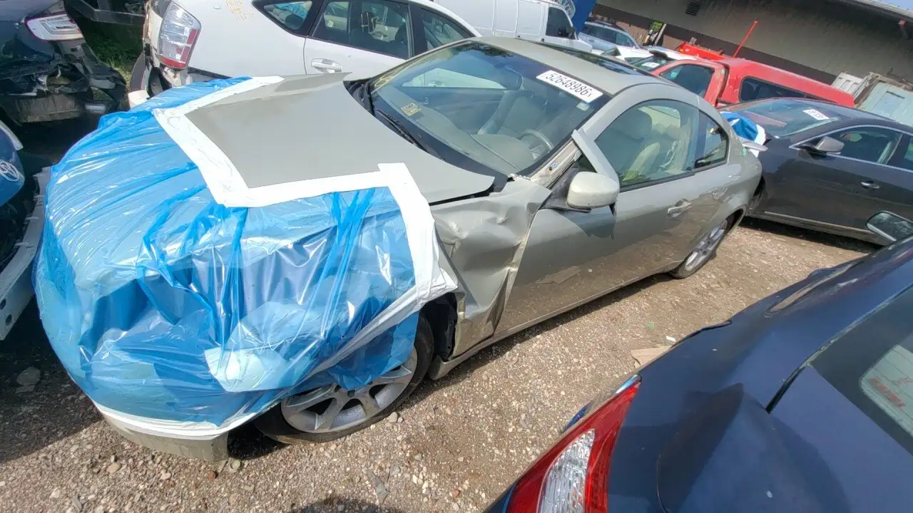 Photo of 2005 Infiniti G35