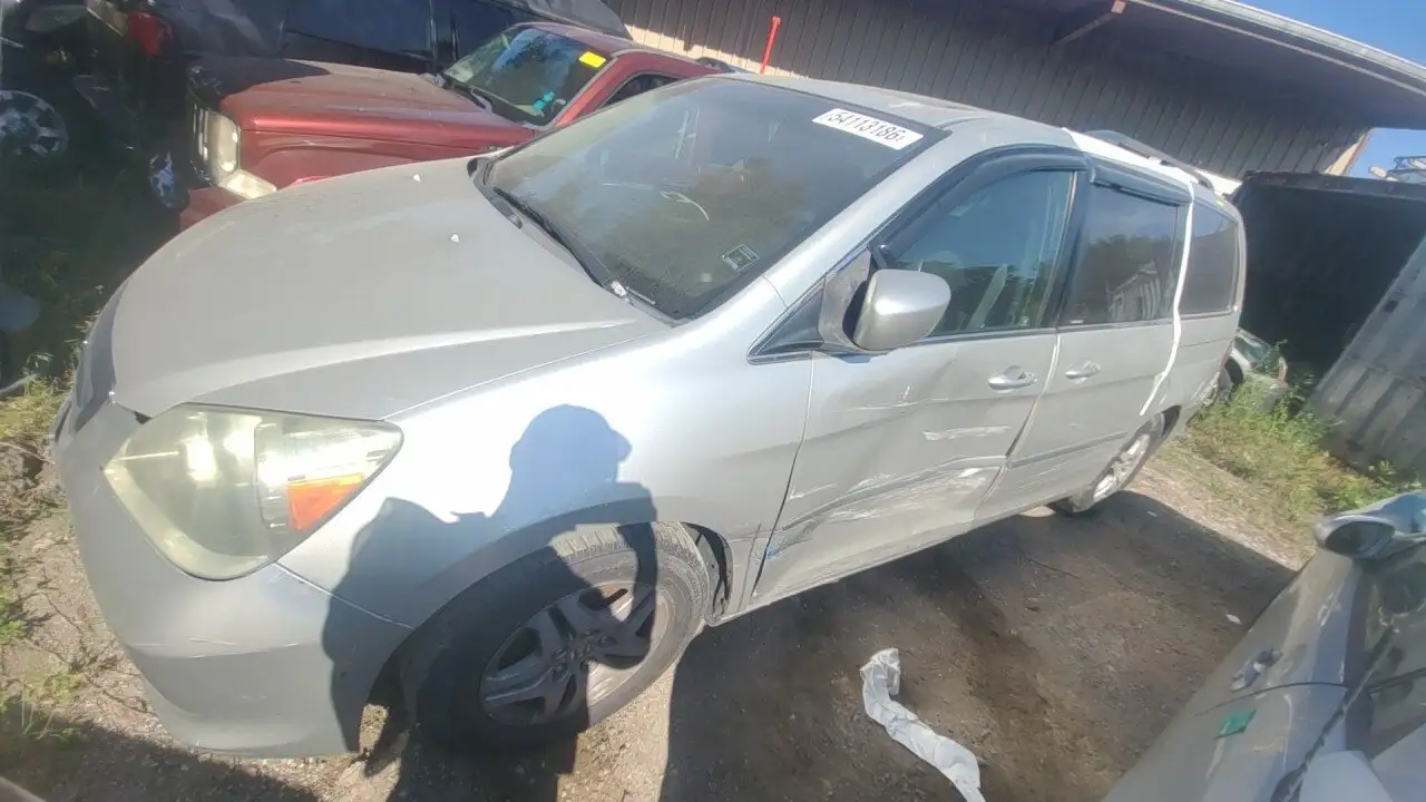 Photo of 2005 Honda Odyssey