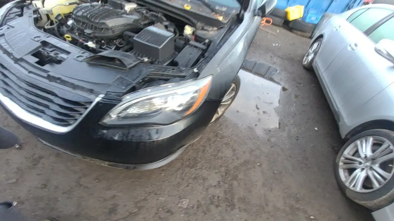 Photo of 2012 Chrysler 200