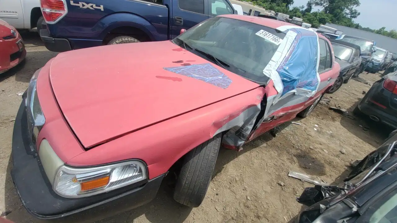 Photo of 2010 Mercury Grand Marquis