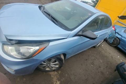 Photo of 2013 Hyundai Accent