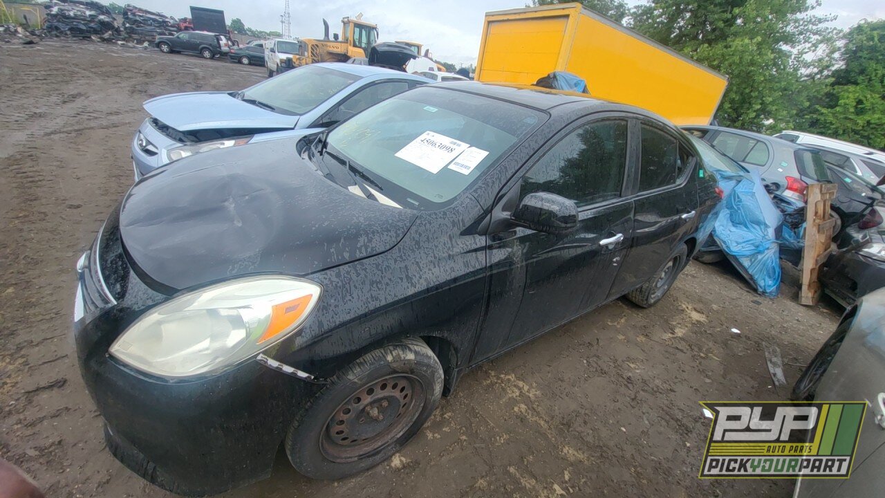 Photo of 2012 Nissan Versa