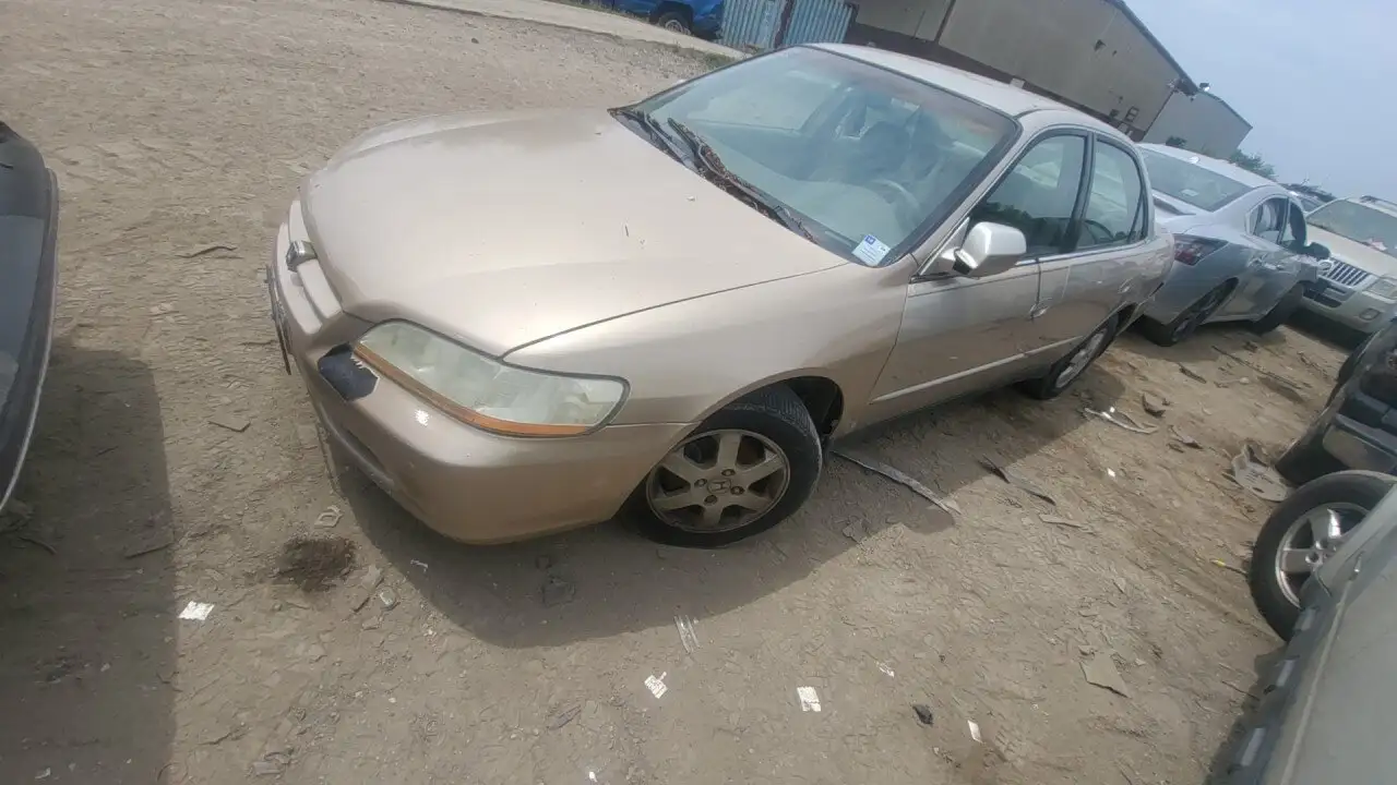 Photo of 2000 Honda Accord