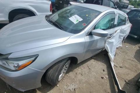 Photo of 2016 Nissan Altima