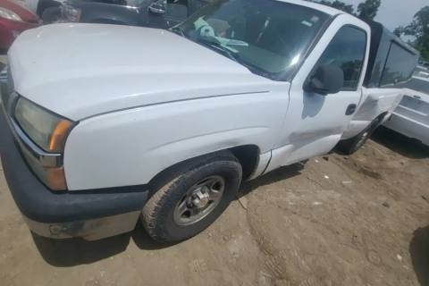 Photo of 2004 Chevrolet Silverado 1500