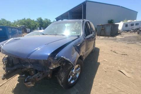 Photo of 2005 Ford Explorer