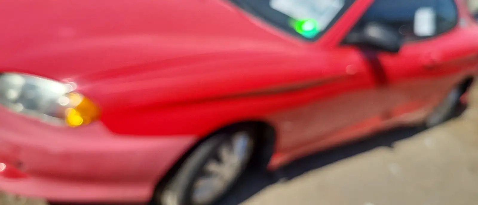 Photo of 1999 Hyundai Tiburon
