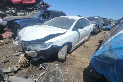 Photo of 2017 Chrysler 200