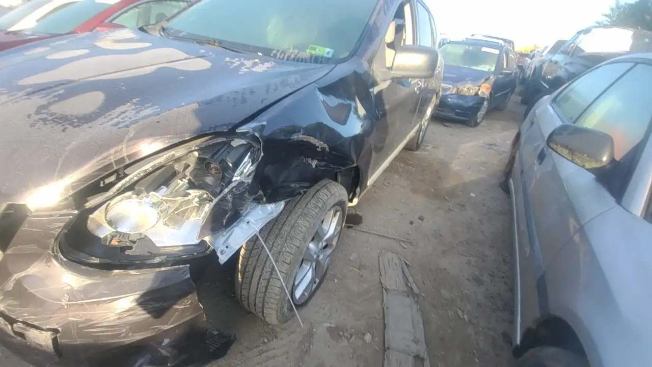 Photo of 2014 Nissan Rogue Select