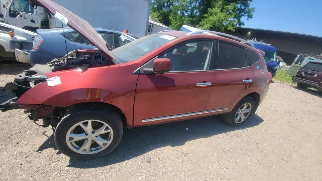 Photo of 2011 Nissan Rogue