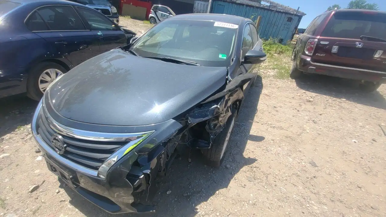 Photo of 2014 Nissan Altima