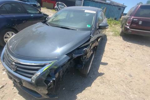 Photo of 2014 Nissan Altima