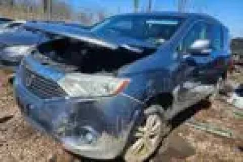 Photo of 2011 Nissan Quest