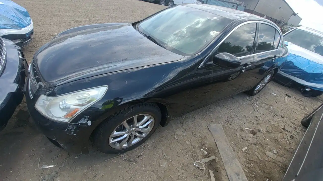 Photo of 2009 Infiniti G37