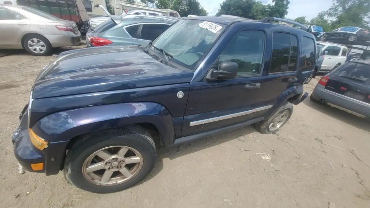 Photo of 2006 Jeep Liberty