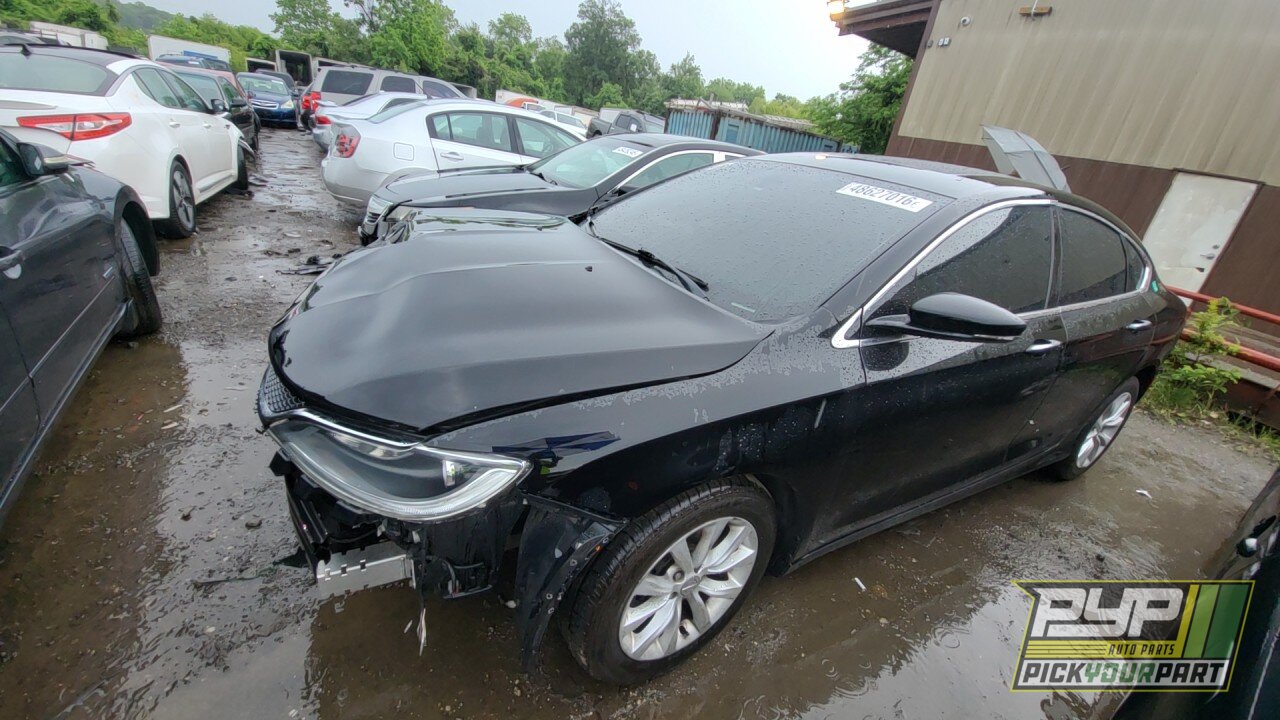 Photo of 2015 Chrysler 200
