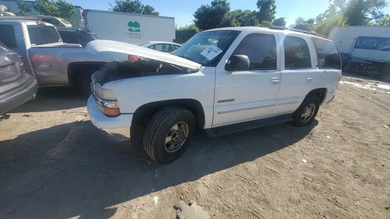 Photo of 2002 Chevrolet Tahoe