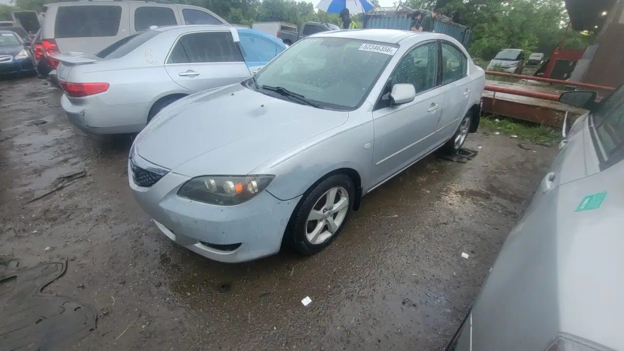 Photo of 2004 Mazda 3