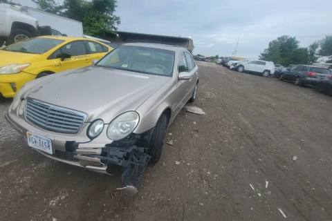 Photo of 2004 Mercedes-Benz E320