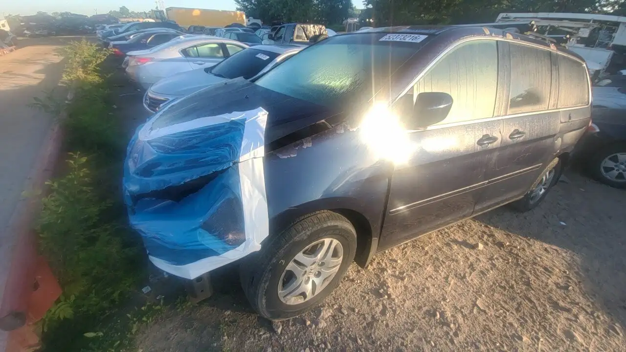 Photo of 2006 Honda Odyssey