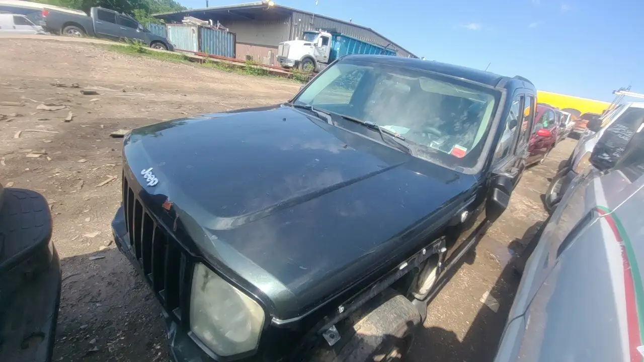 Photo of 2012 Jeep Liberty