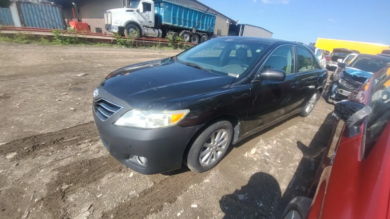 Photo of 2011 Toyota Camry